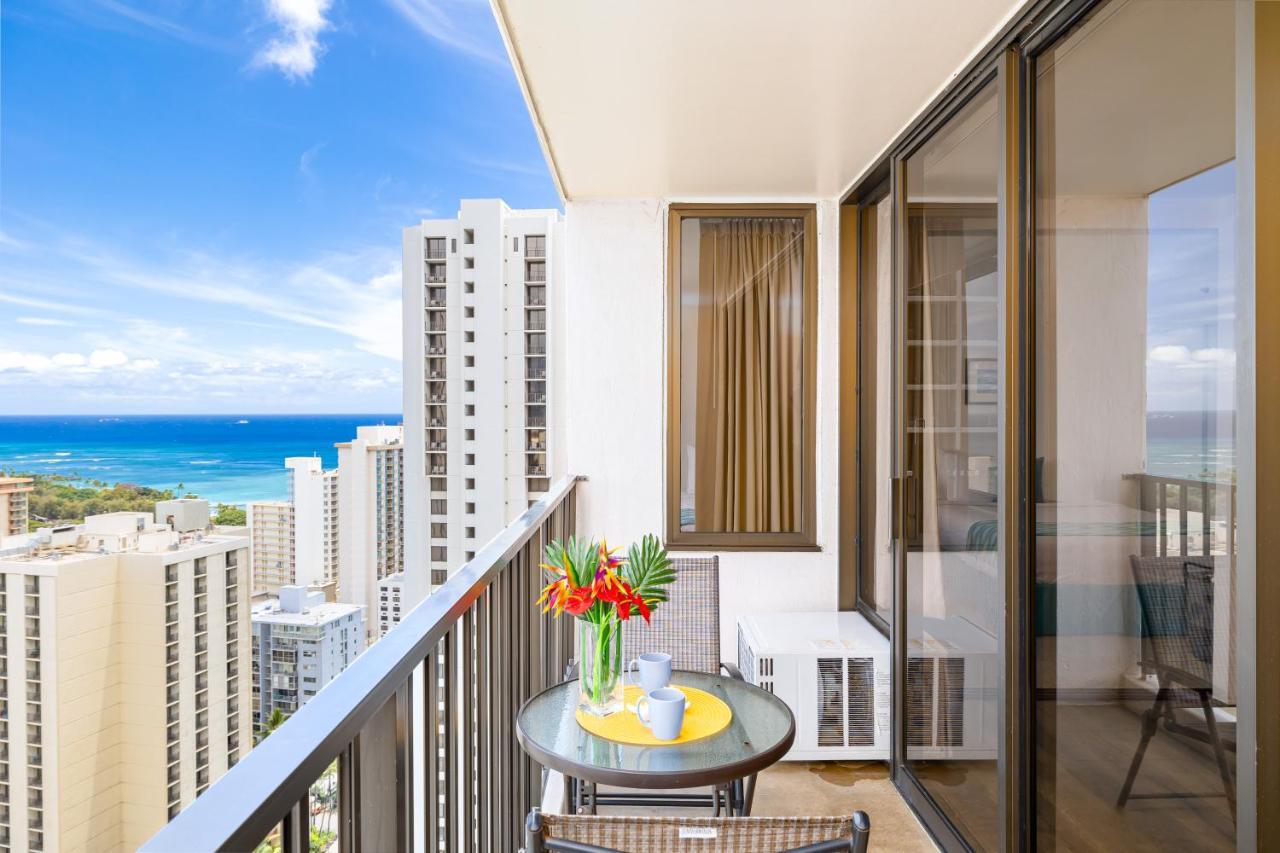 Appartamento Beautiful Ocean And Diamond Head Views With Parking Honolulu Esterno foto