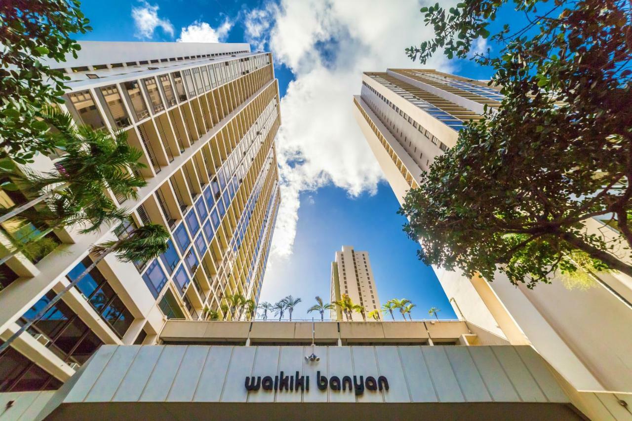 Appartamento Beautiful Ocean And Diamond Head Views With Parking Honolulu Esterno foto